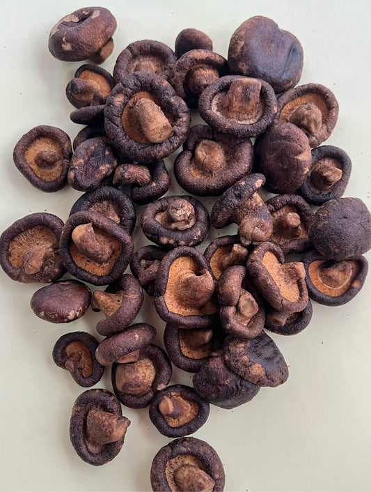 Dried Shiitake Mushroom Crisps