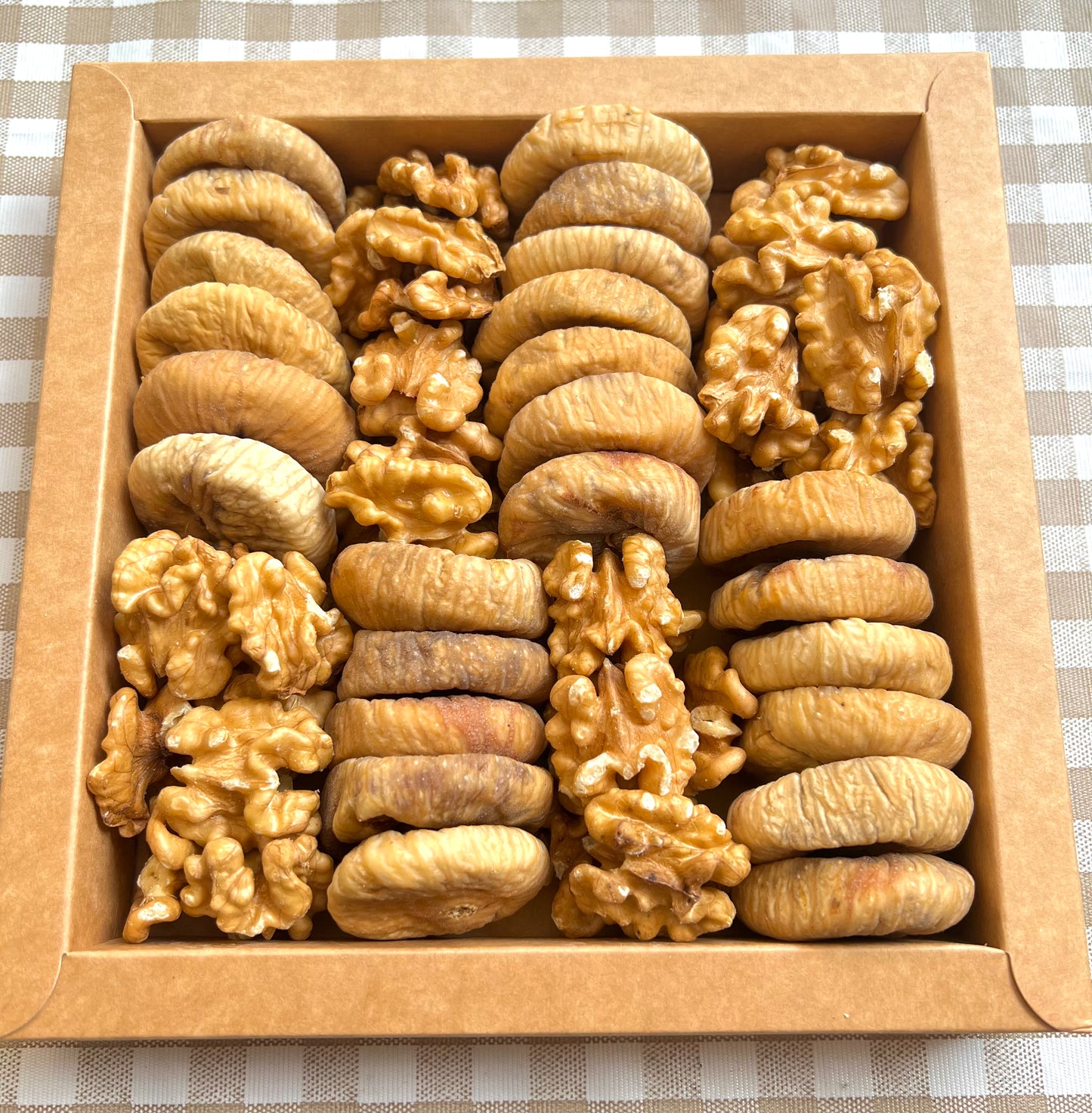 Dried Figs and Walnuts box