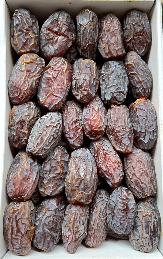 Medjoul Dates Large